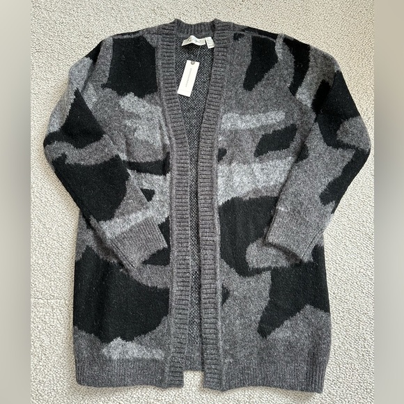 Anthropologie Camo Sweater - Picture 1 of 7